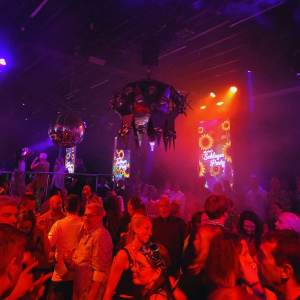 Tanzfläche im großen Club im Perkins Park